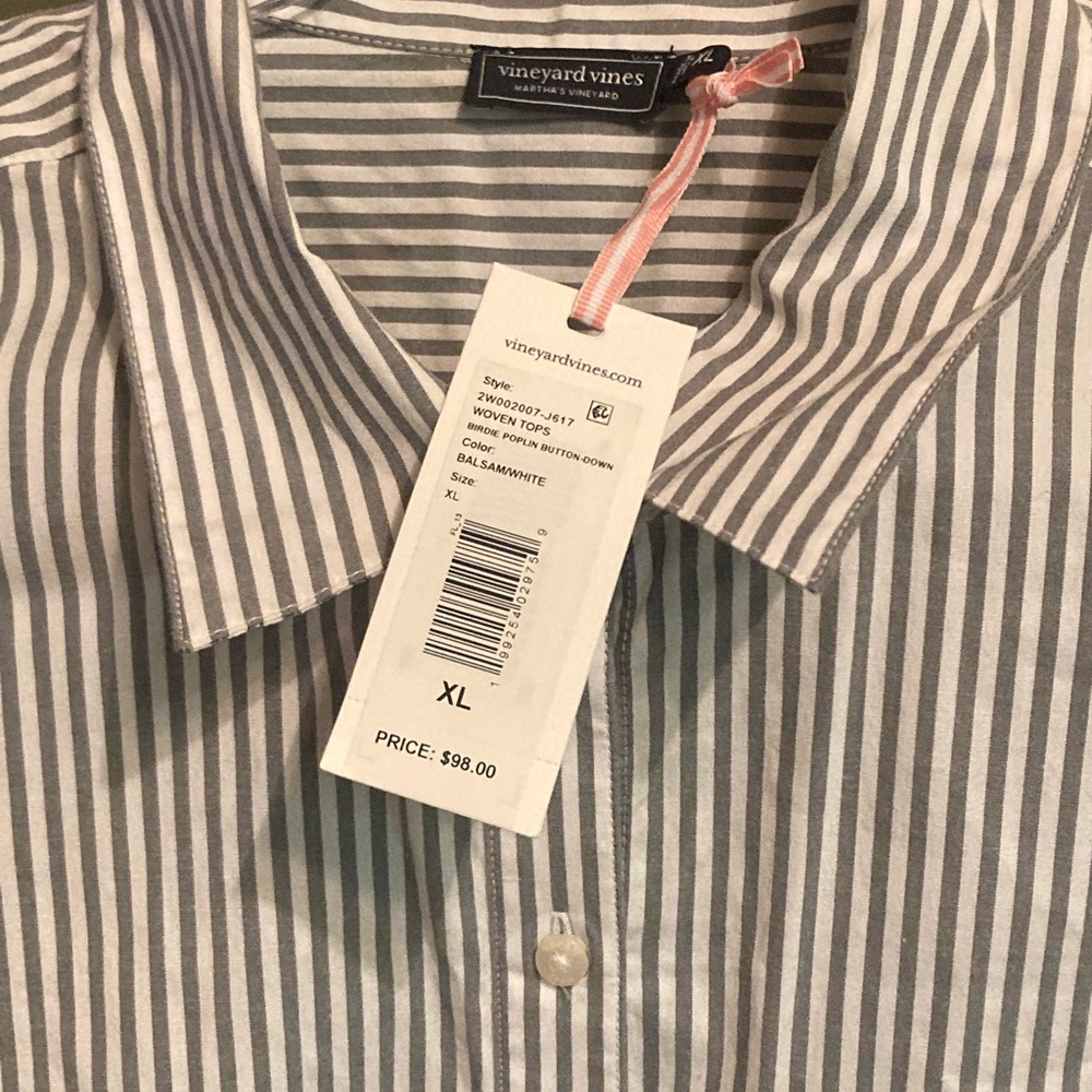 Vineyard Vines Men's Gray and White Striped Button-Down Shirt size XL NWT